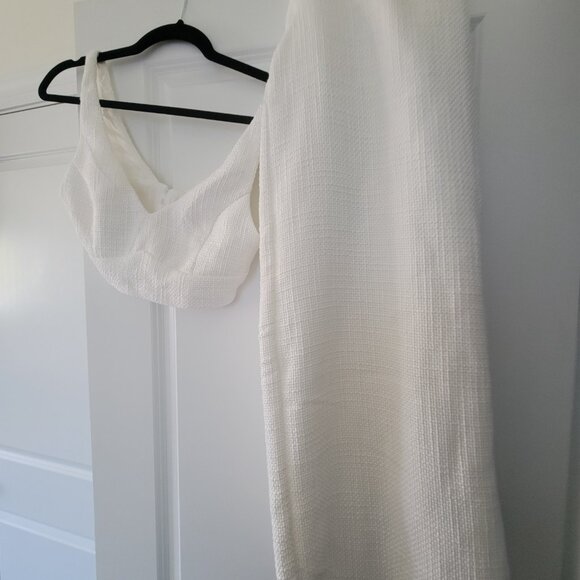 Adelaide Two Piece Set - Picture 2 of 3